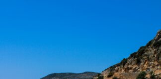 Turkish Wholesale Bath Towels Vs Beach Towels: Which One Excites You?