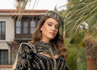 Best Turkish Wholesale Phone Accessories to Resell for Maximum Profit