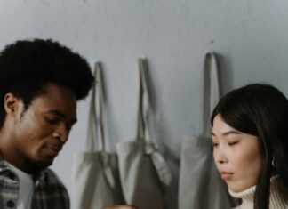 How To Buy Turkish Tableware And Ceramics For Resale Like A Pro