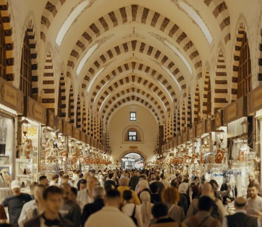 Trade With Turkey: Discover Key Advantages That Boost Global Buying