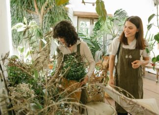 How To Partner With Turkish Wholesalers For Long-Term Trade Success